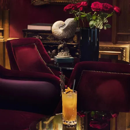 Maison Souquet, & 5* Paris