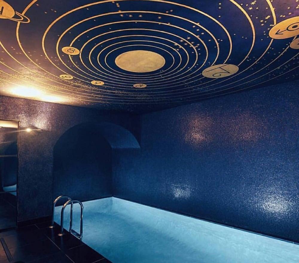 Hotel Maison Souquet, & 5*