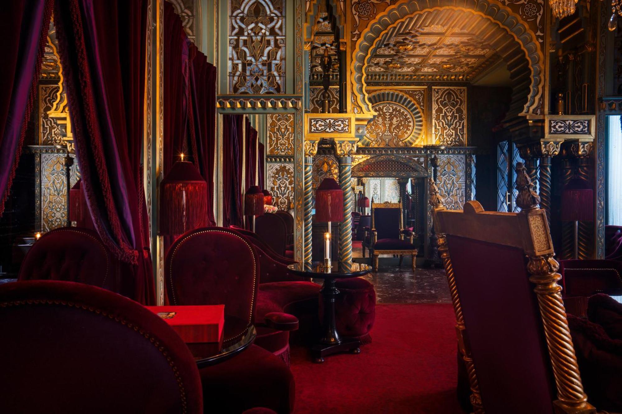 Maison Souquet, & Paris